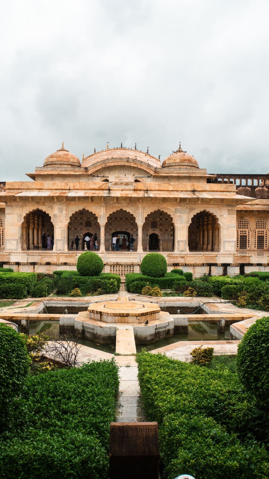 Palace destination wedding setting planned by DreamzKrraft