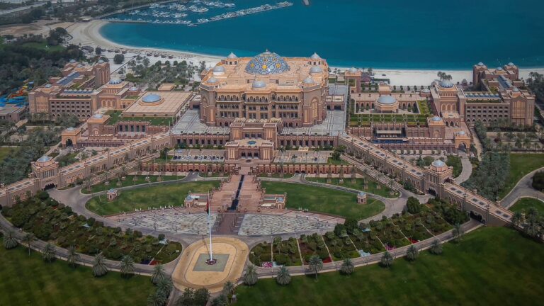 Abu Dhabi luxury wedding — DreamzKrraft