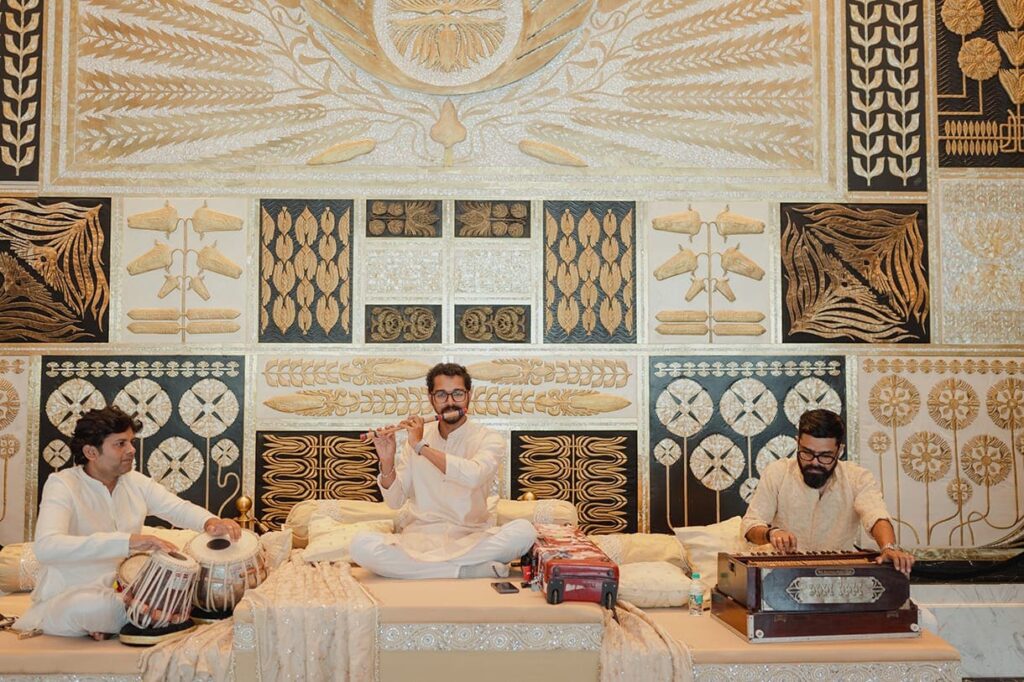 Vaishnav Shetty and Sonali luxury wedding photograph 4 by DreamzKrraft