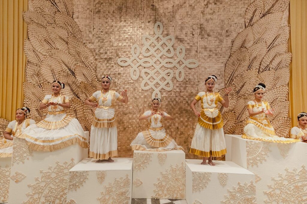 Vaishnav Shetty and Sonali luxury wedding photograph 9 by DreamzKrraft