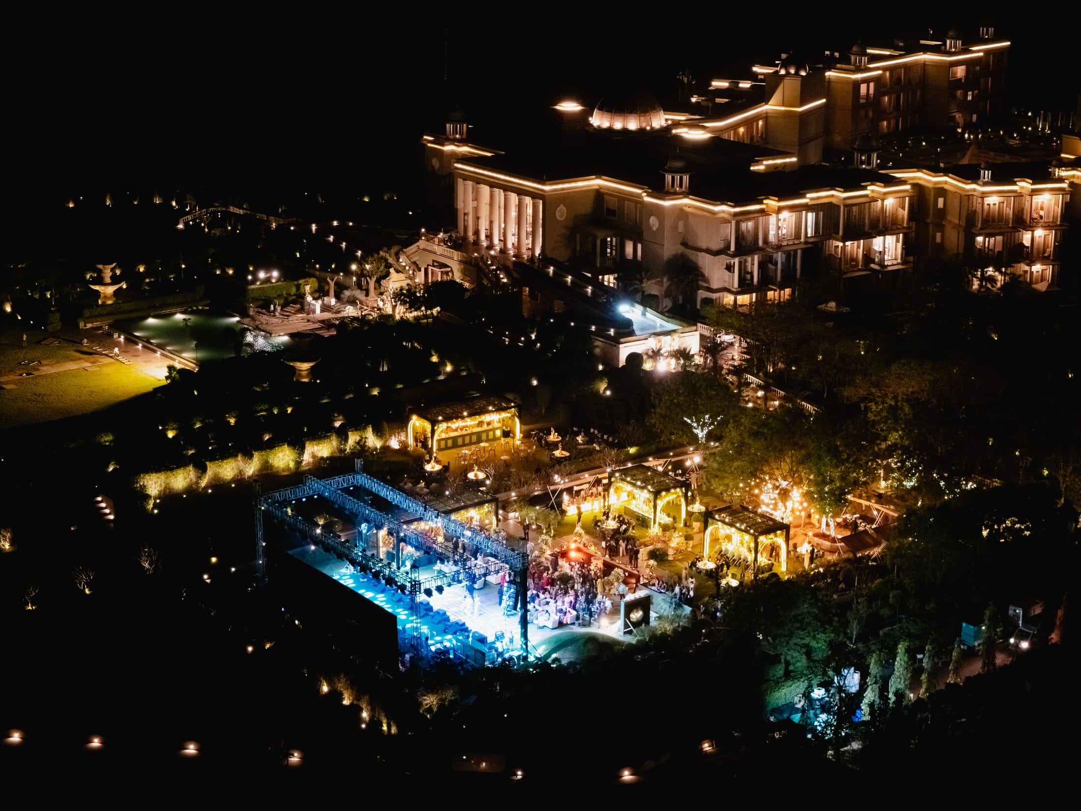 Immersive wedding design and décor by DreamzKrraft — DreamzKrraft